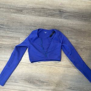 NWOT urban outfitters long sleeve crop top